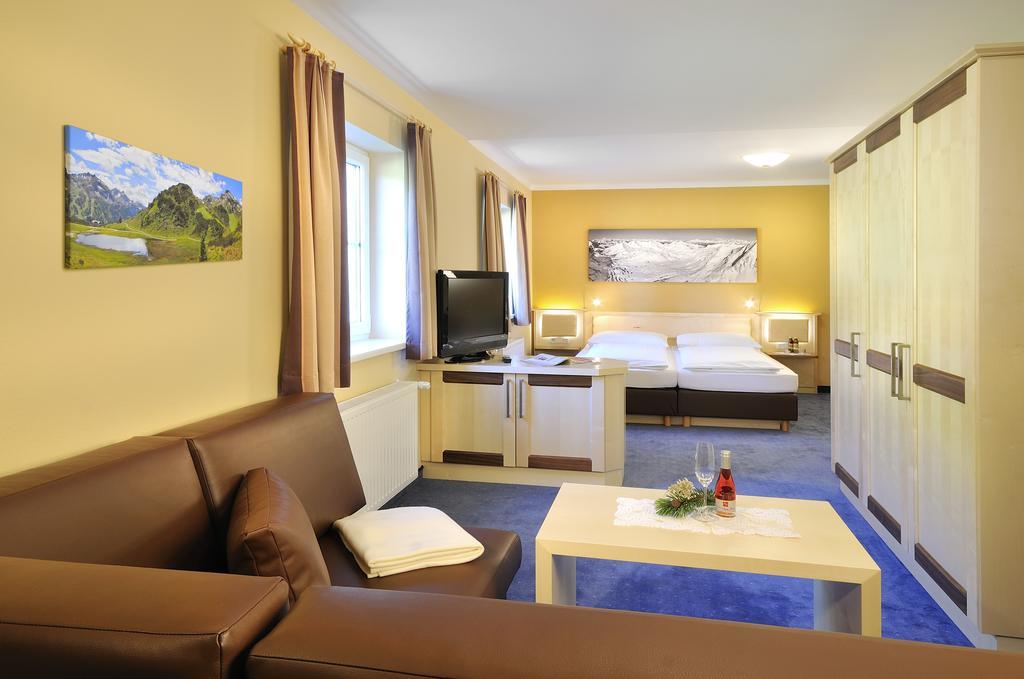 Hotel Das Barbara Obertauern Room photo